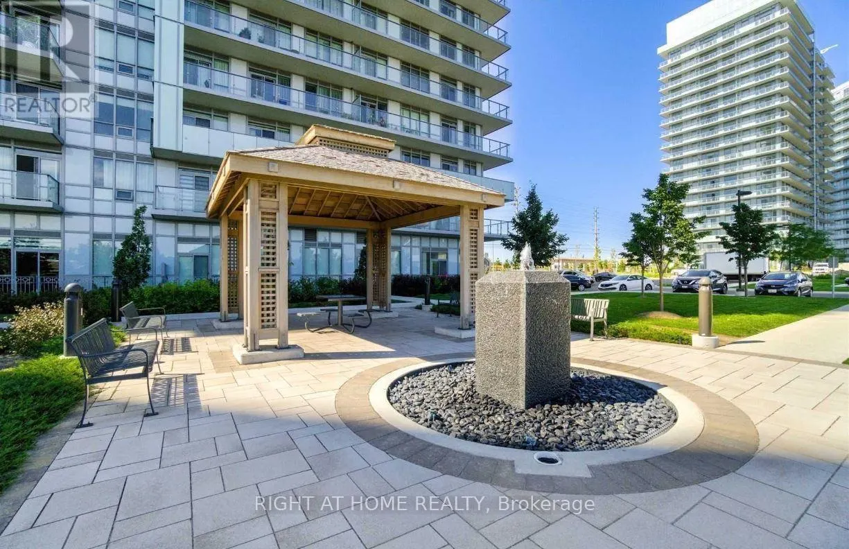 901 - 4677 GLEN ERIN DRIVE