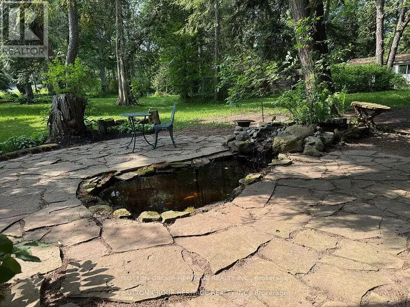 2766 HIGHPOINT SIDE ROAD