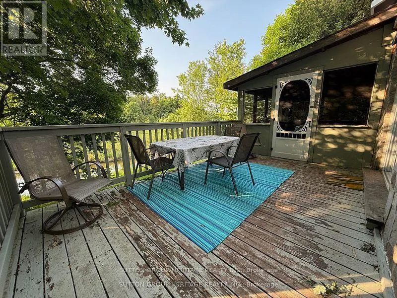 2766 HIGHPOINT SIDE ROAD