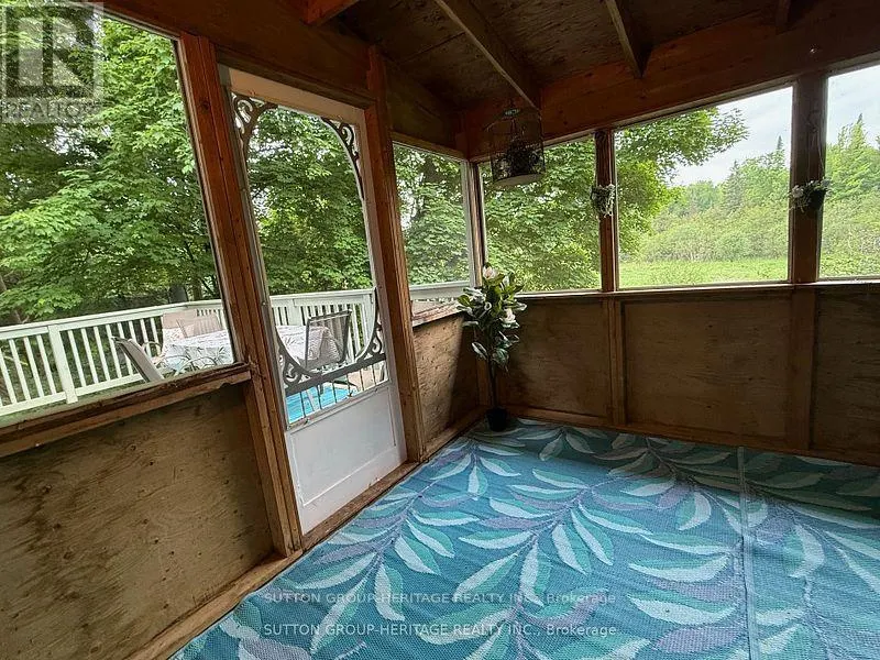 2766 HIGHPOINT SIDE ROAD