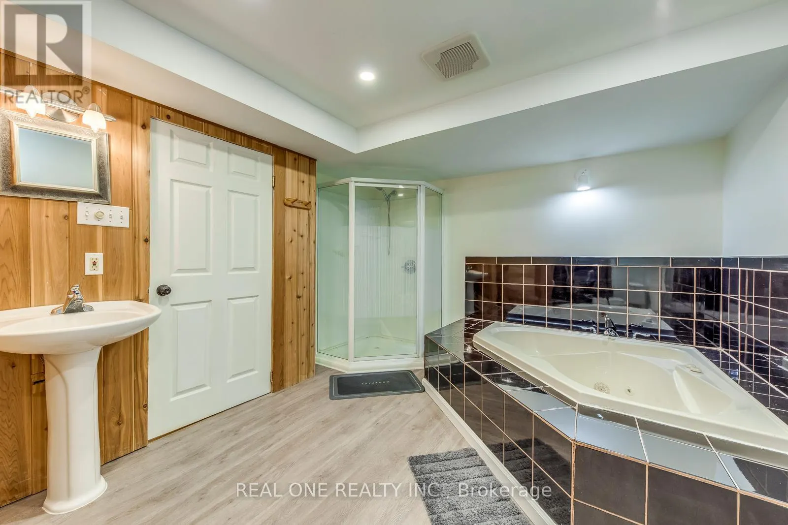 3310 JACKPINE ROAD