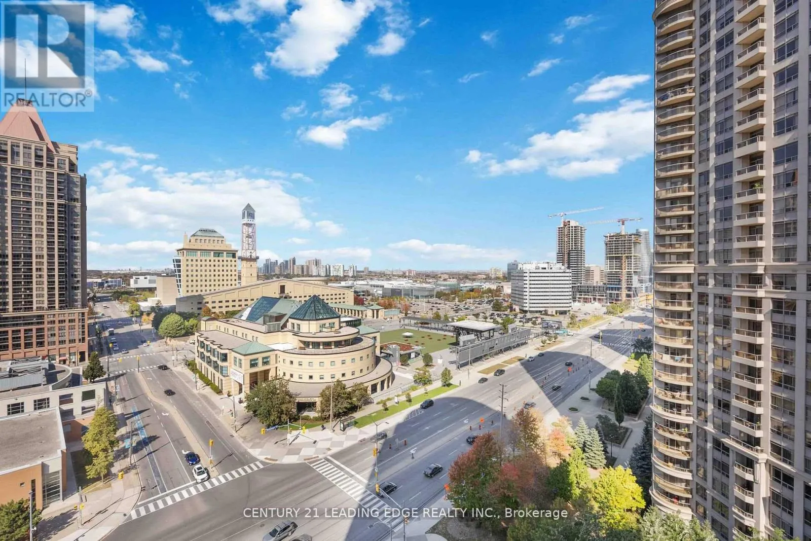 1506 - 330 BURNHAMTHORPE ROAD W