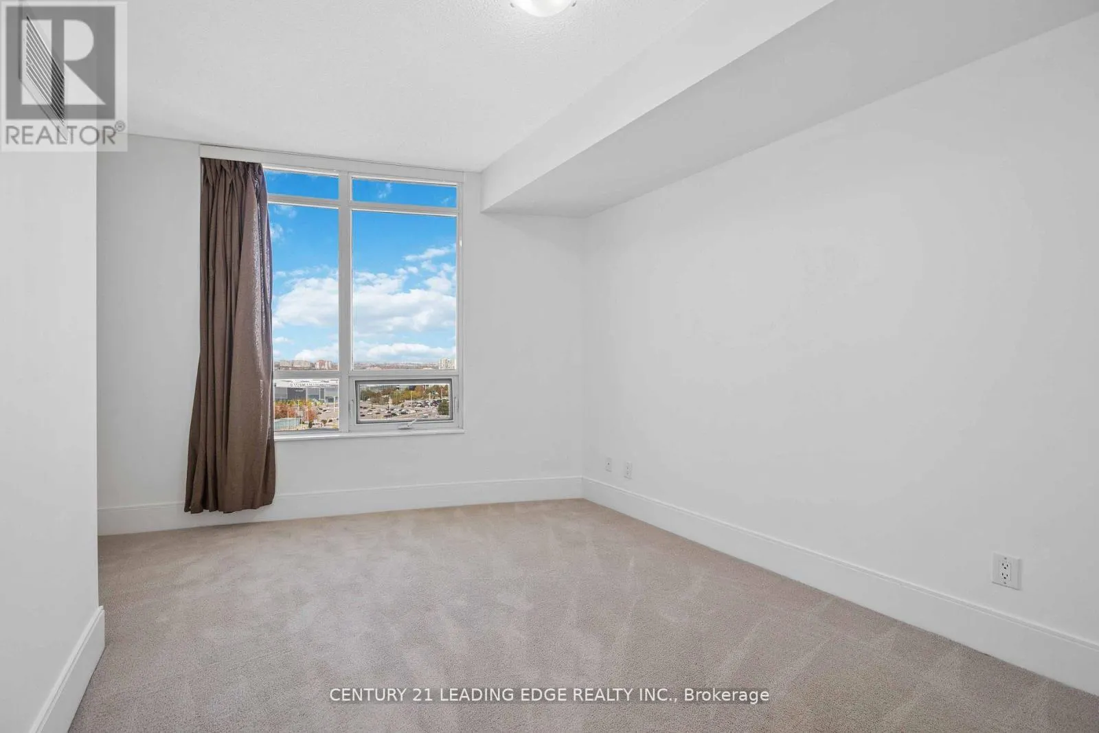 1506 - 330 BURNHAMTHORPE ROAD W