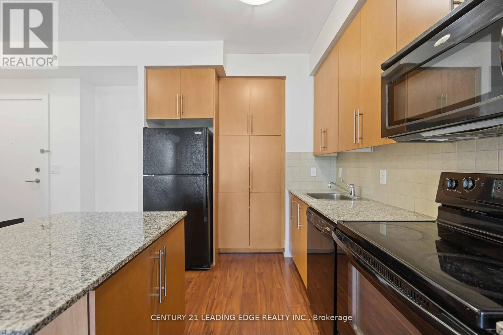 1506 - 330 BURNHAMTHORPE ROAD W