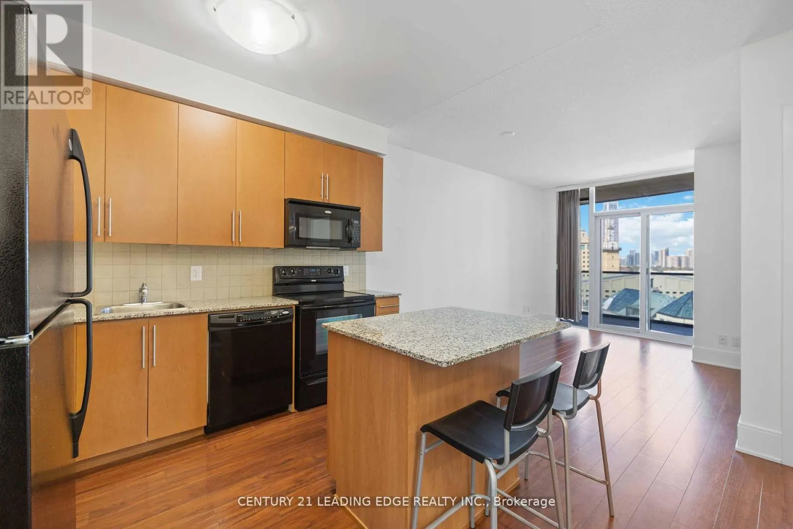 1506 - 330 BURNHAMTHORPE ROAD W