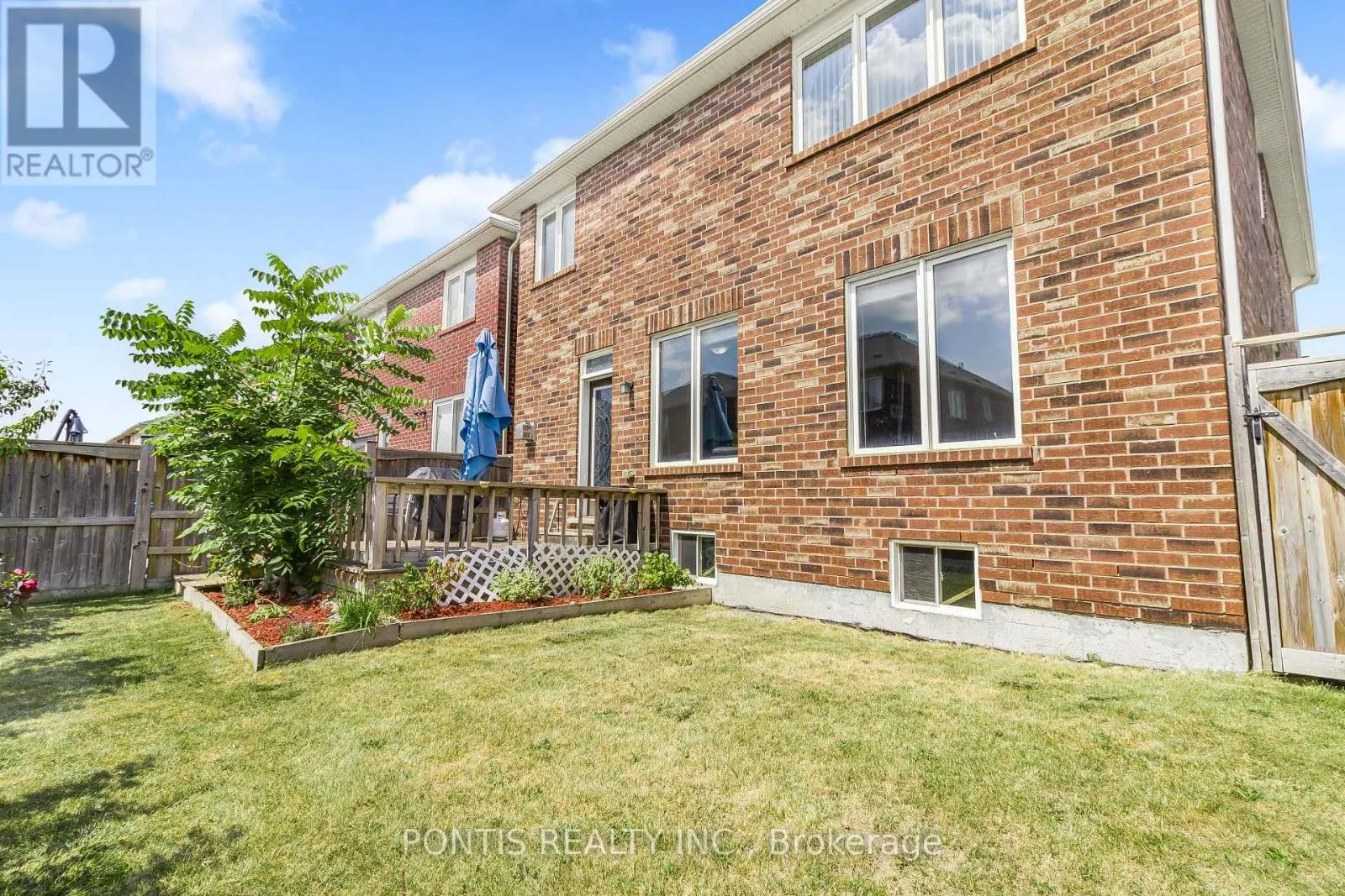 25 FRANCIS LUNDY STREET