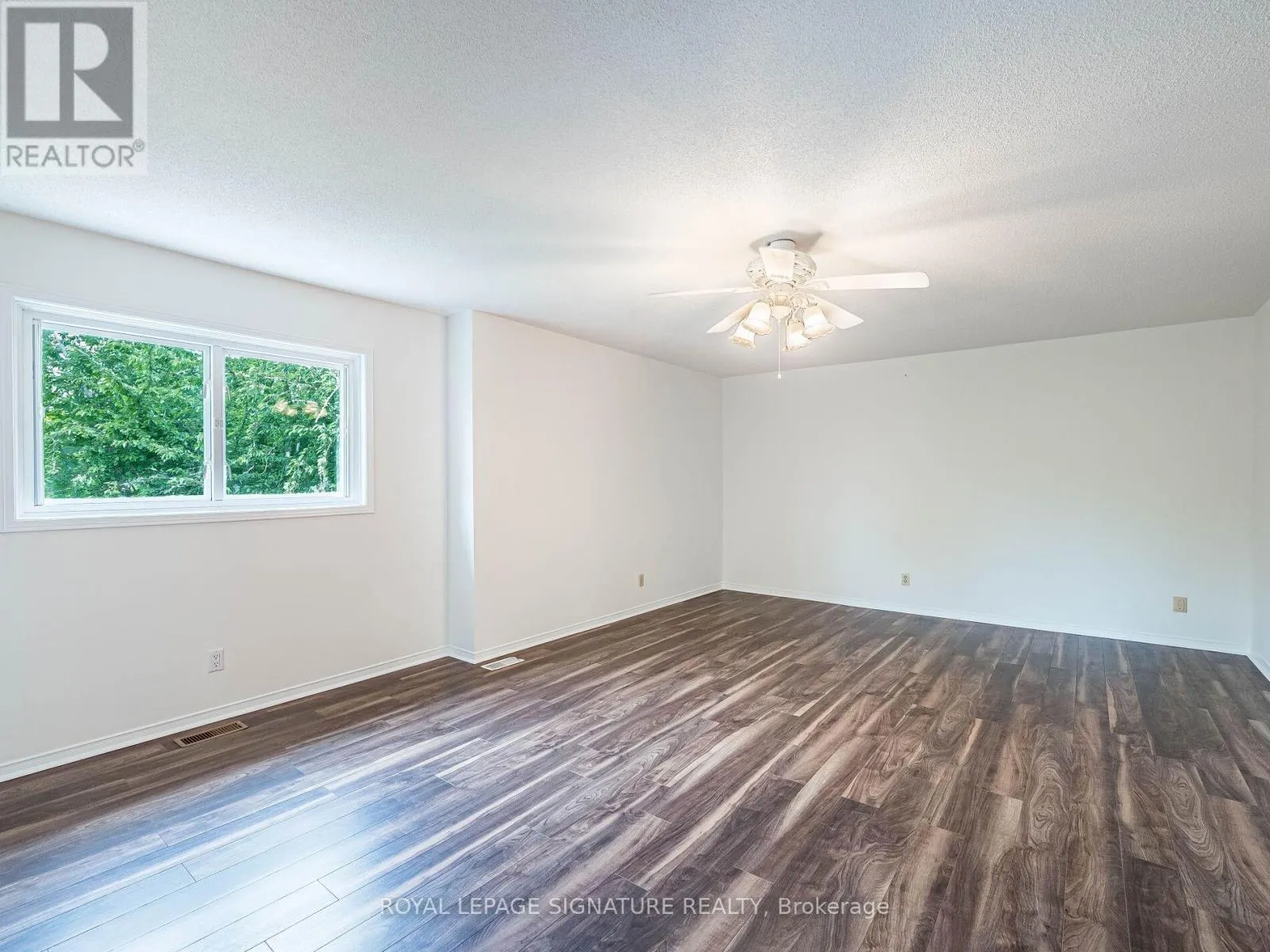 86 VALONIA DRIVE