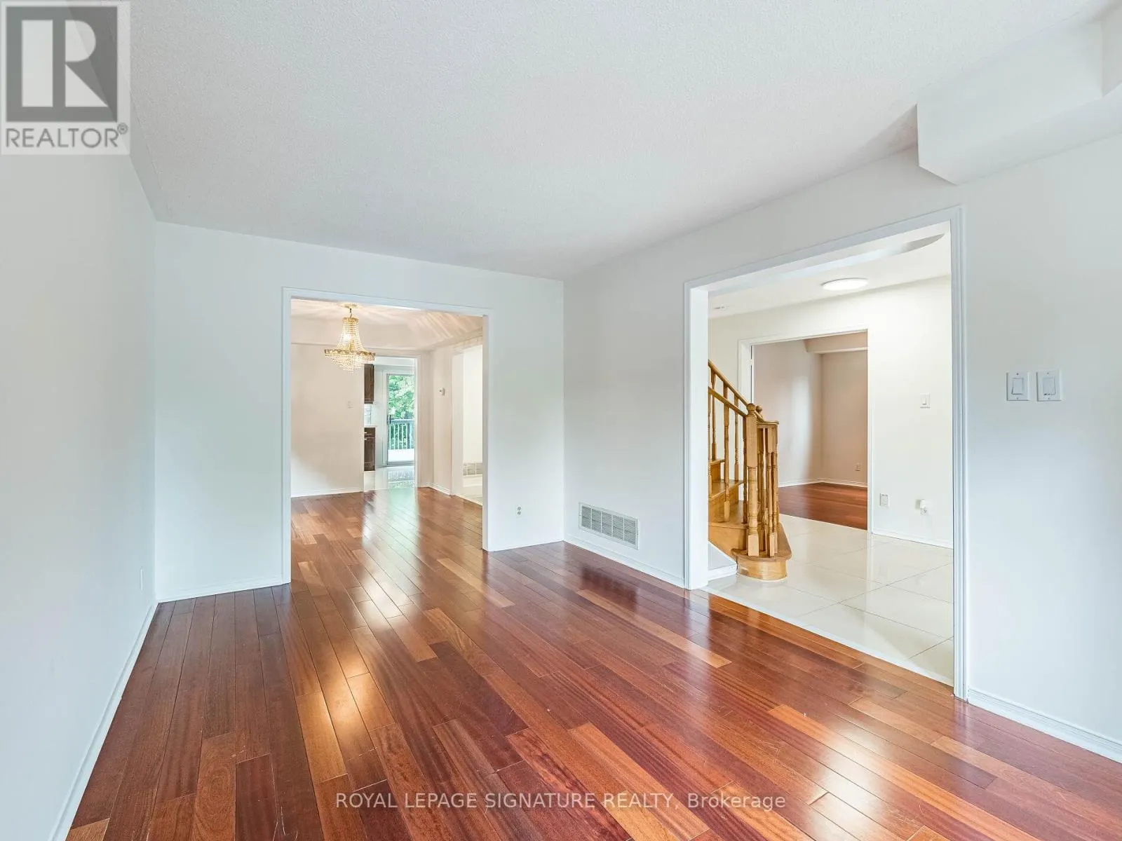 86 VALONIA DRIVE