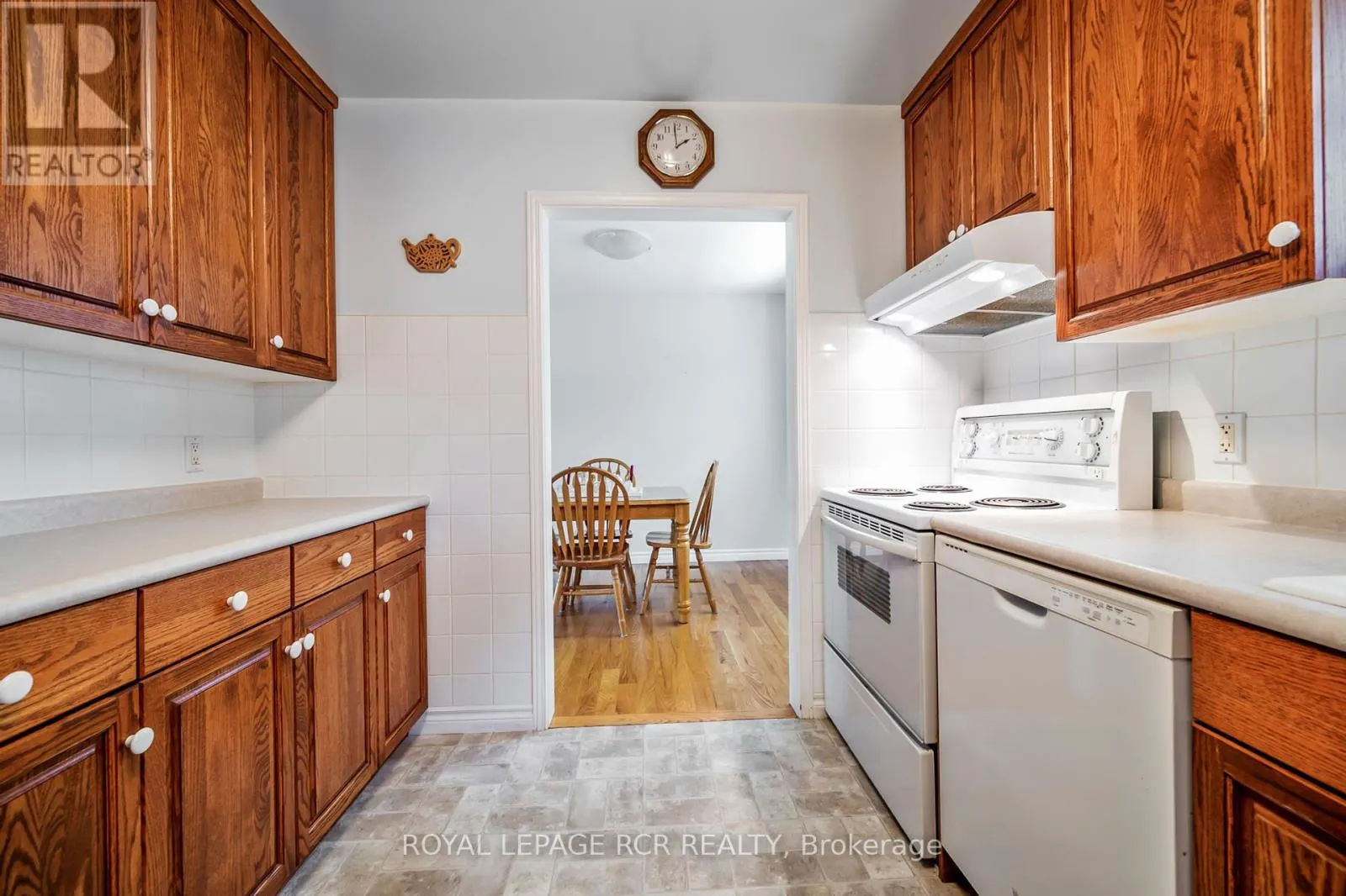25 BANTING DRIVE