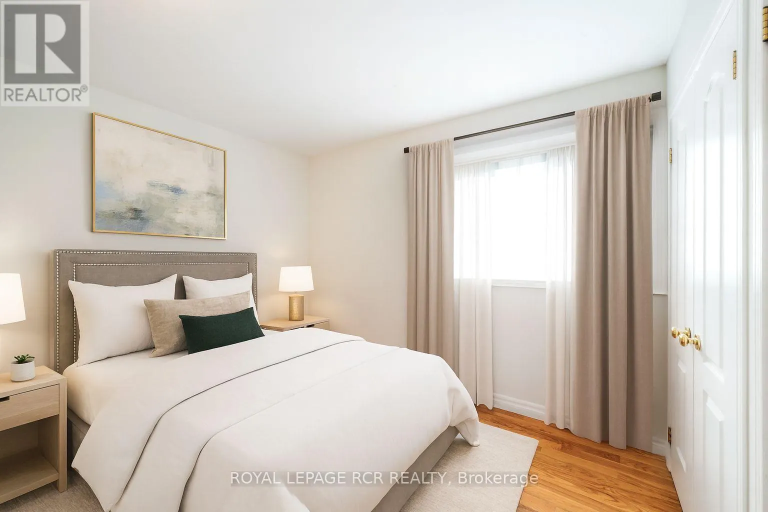 25 BANTING DRIVE