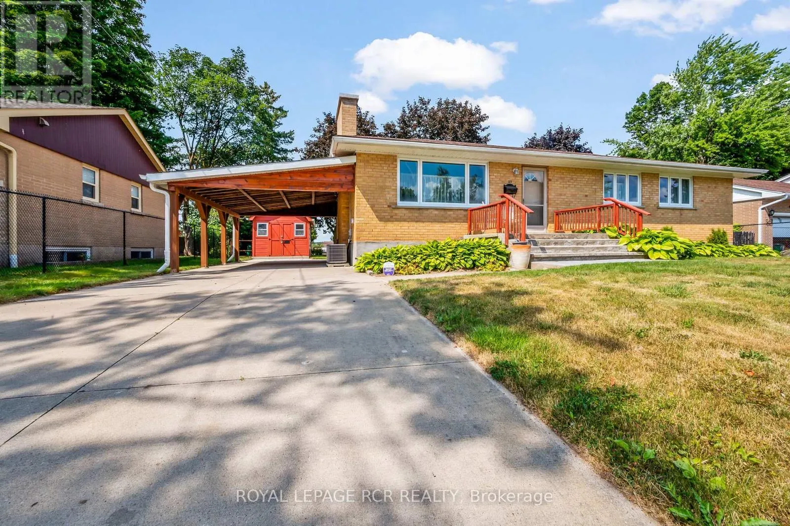 25 BANTING DRIVE