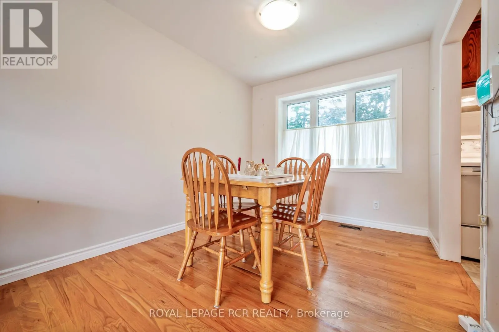 25 BANTING DRIVE