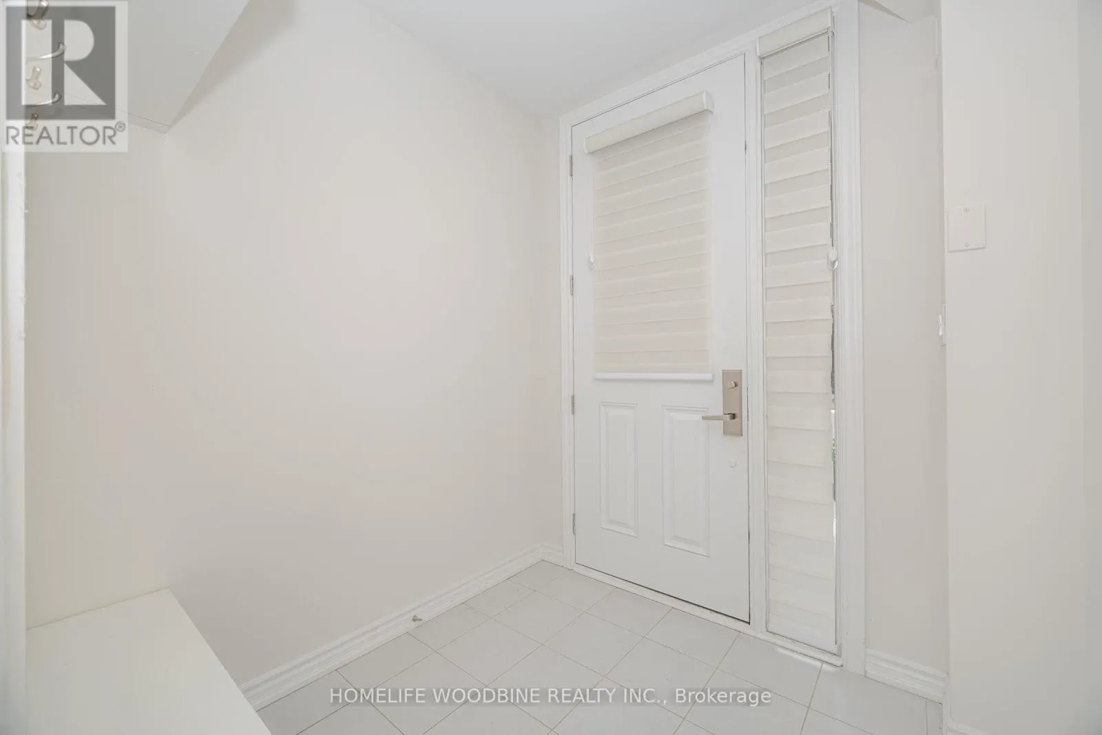 15 ARCOLA STREET