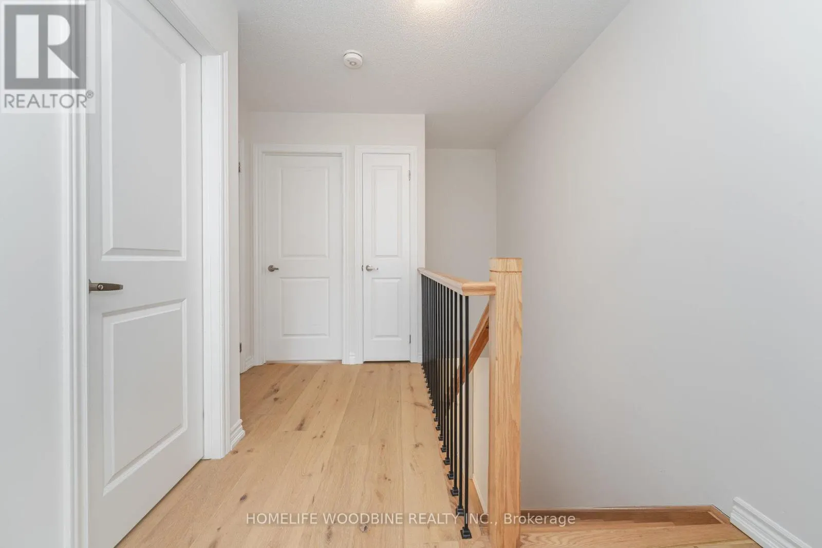15 ARCOLA STREET