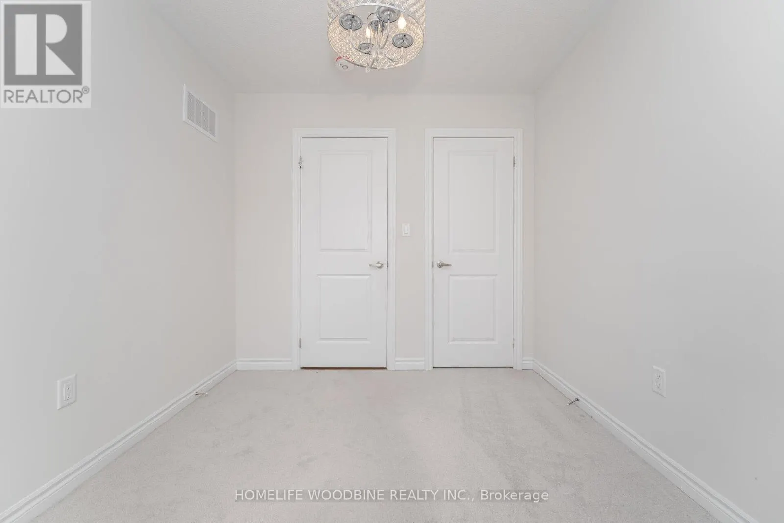 15 ARCOLA STREET