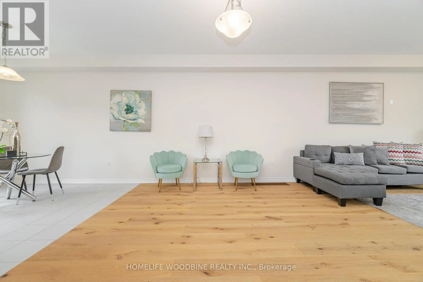 15 ARCOLA STREET