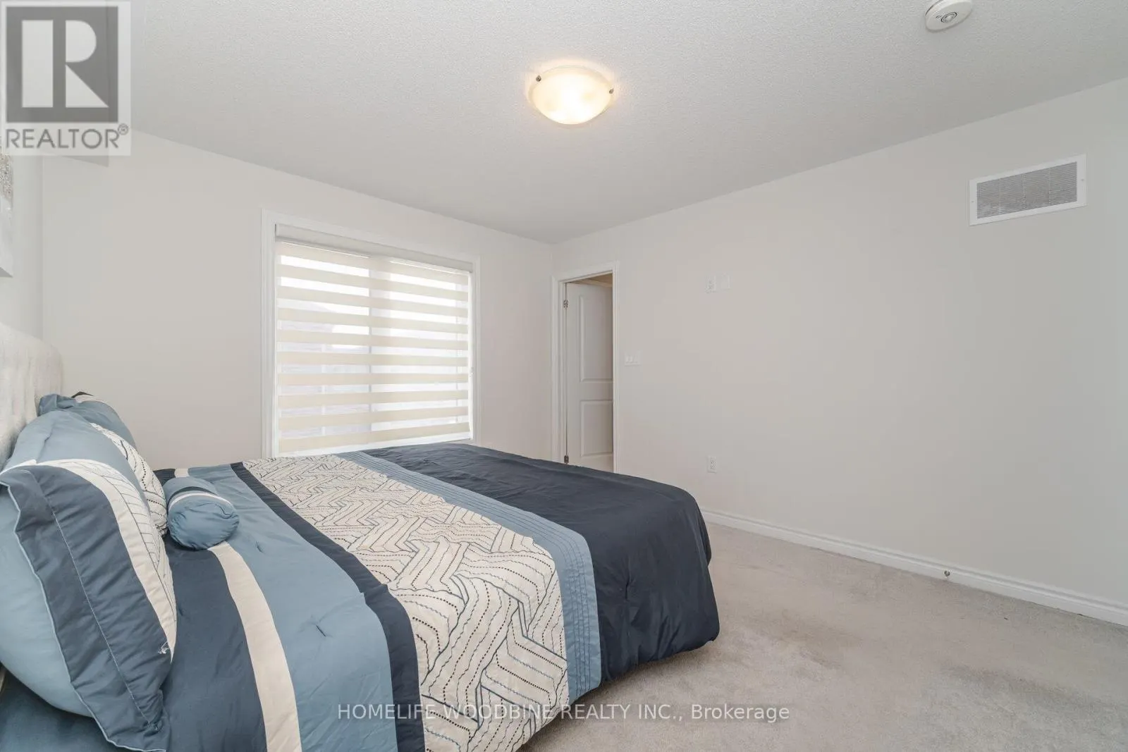 15 ARCOLA STREET