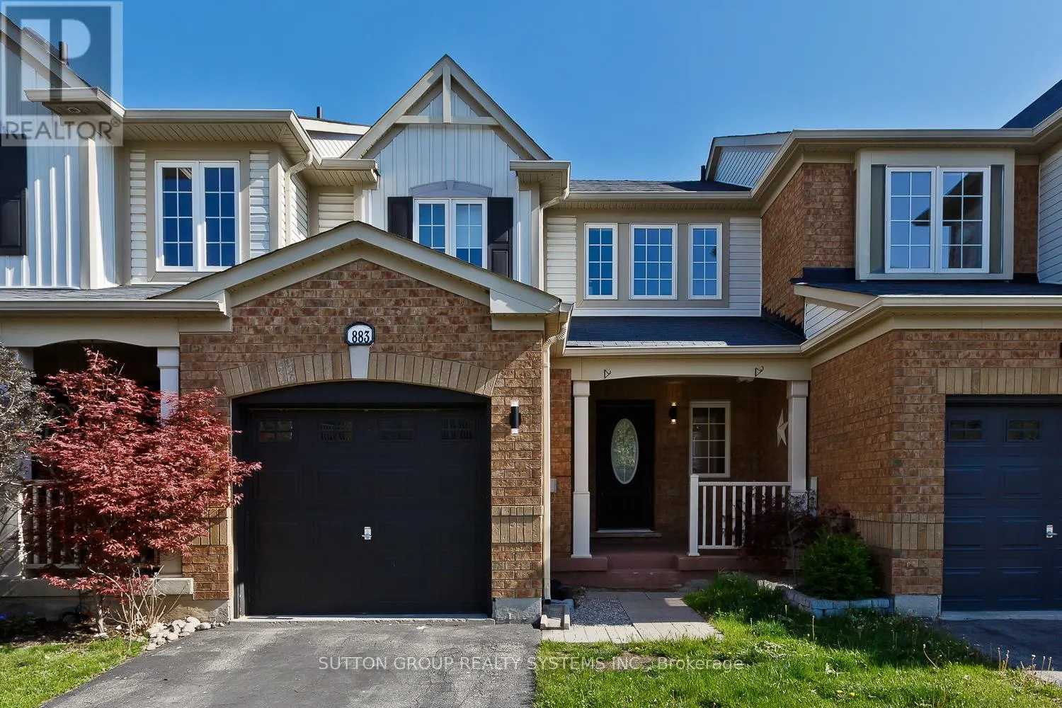 883 FOWLES COURT