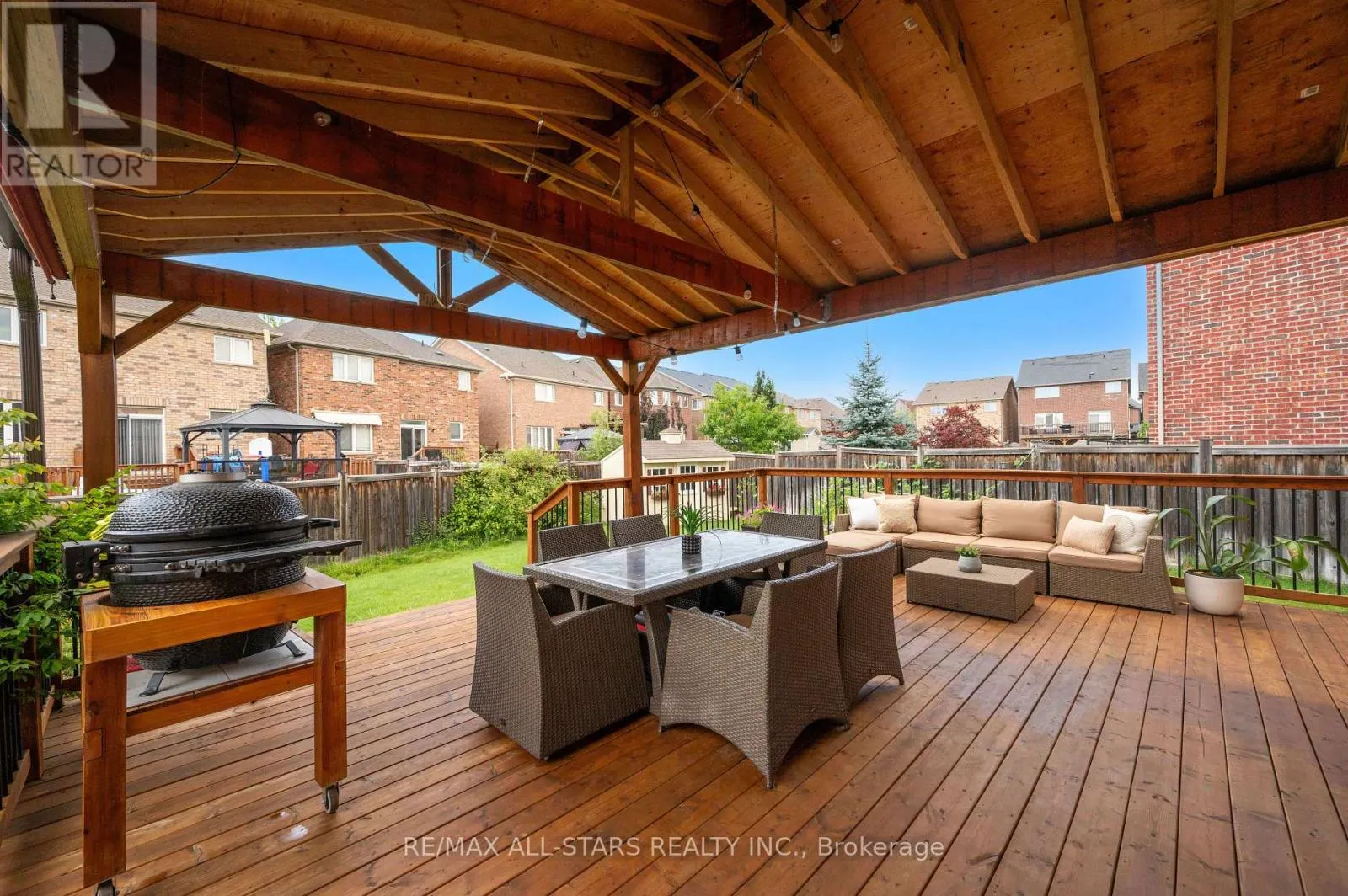 48 COTTONFIELD CIRCLE