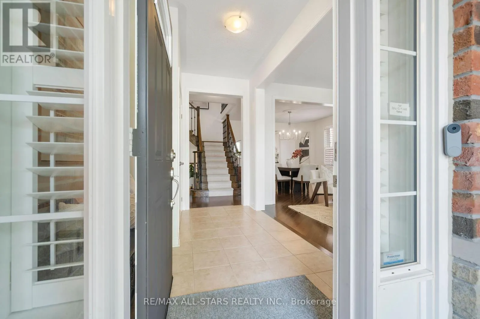 48 COTTONFIELD CIRCLE