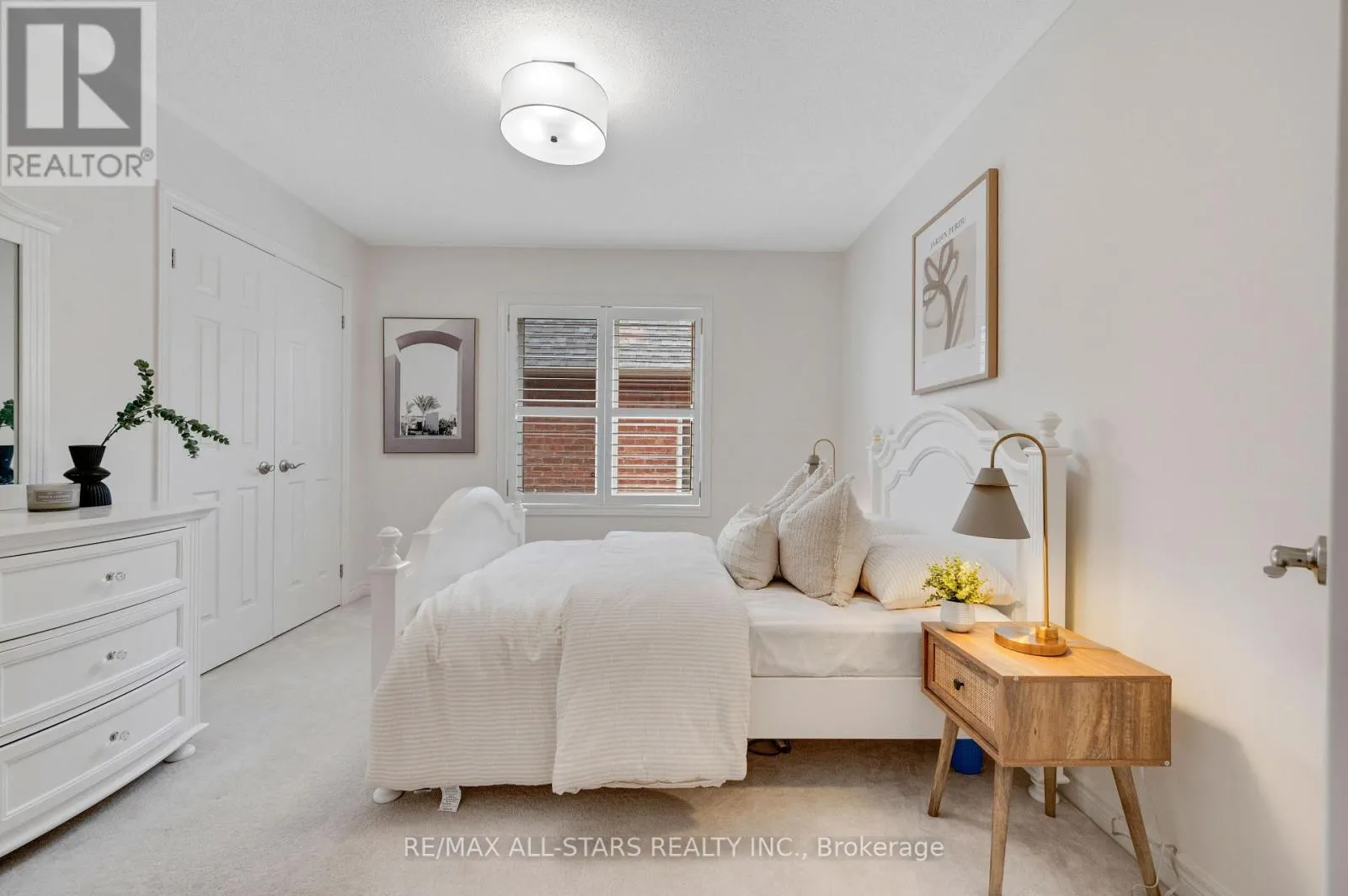 48 COTTONFIELD CIRCLE