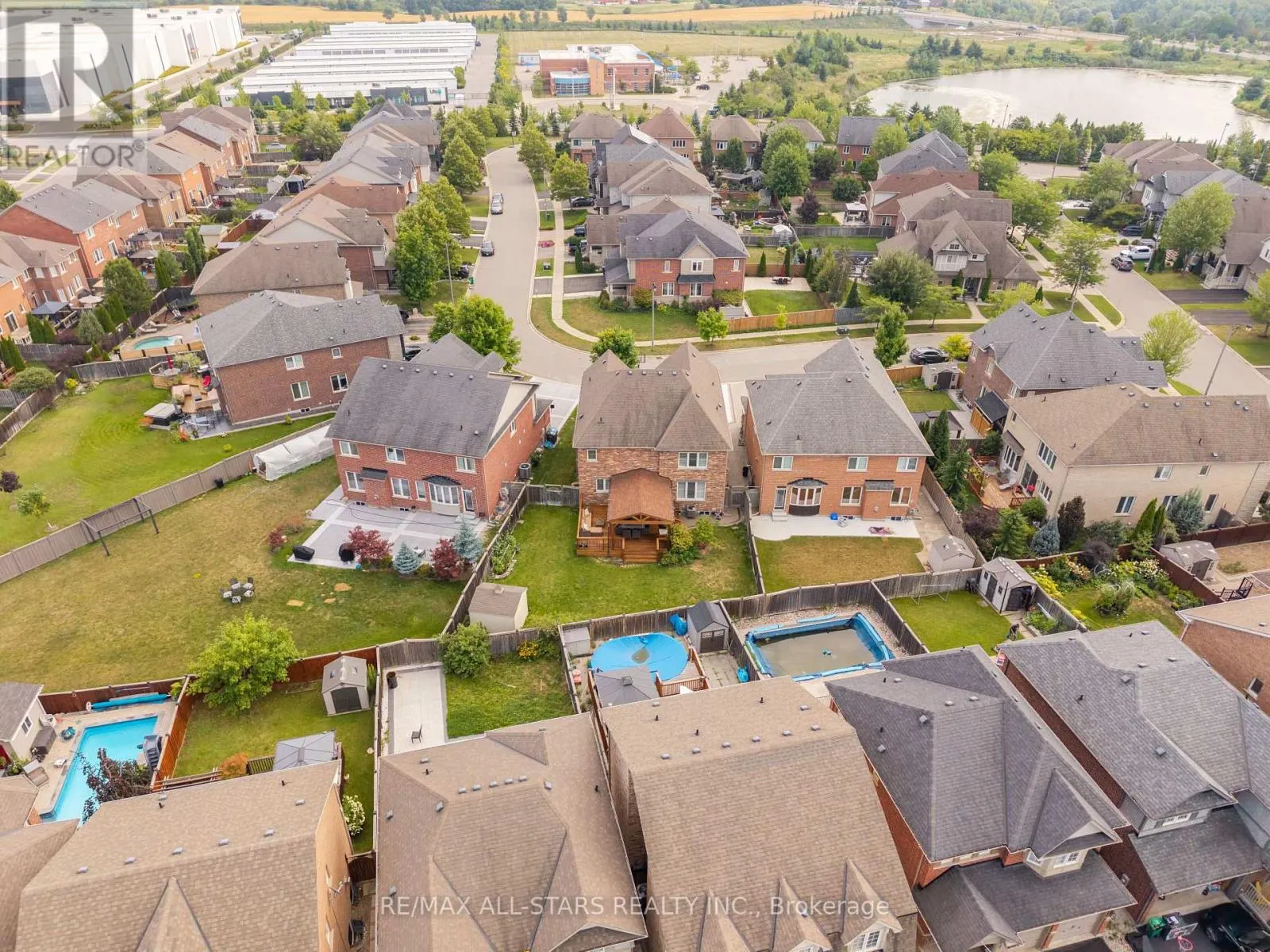 48 COTTONFIELD CIRCLE