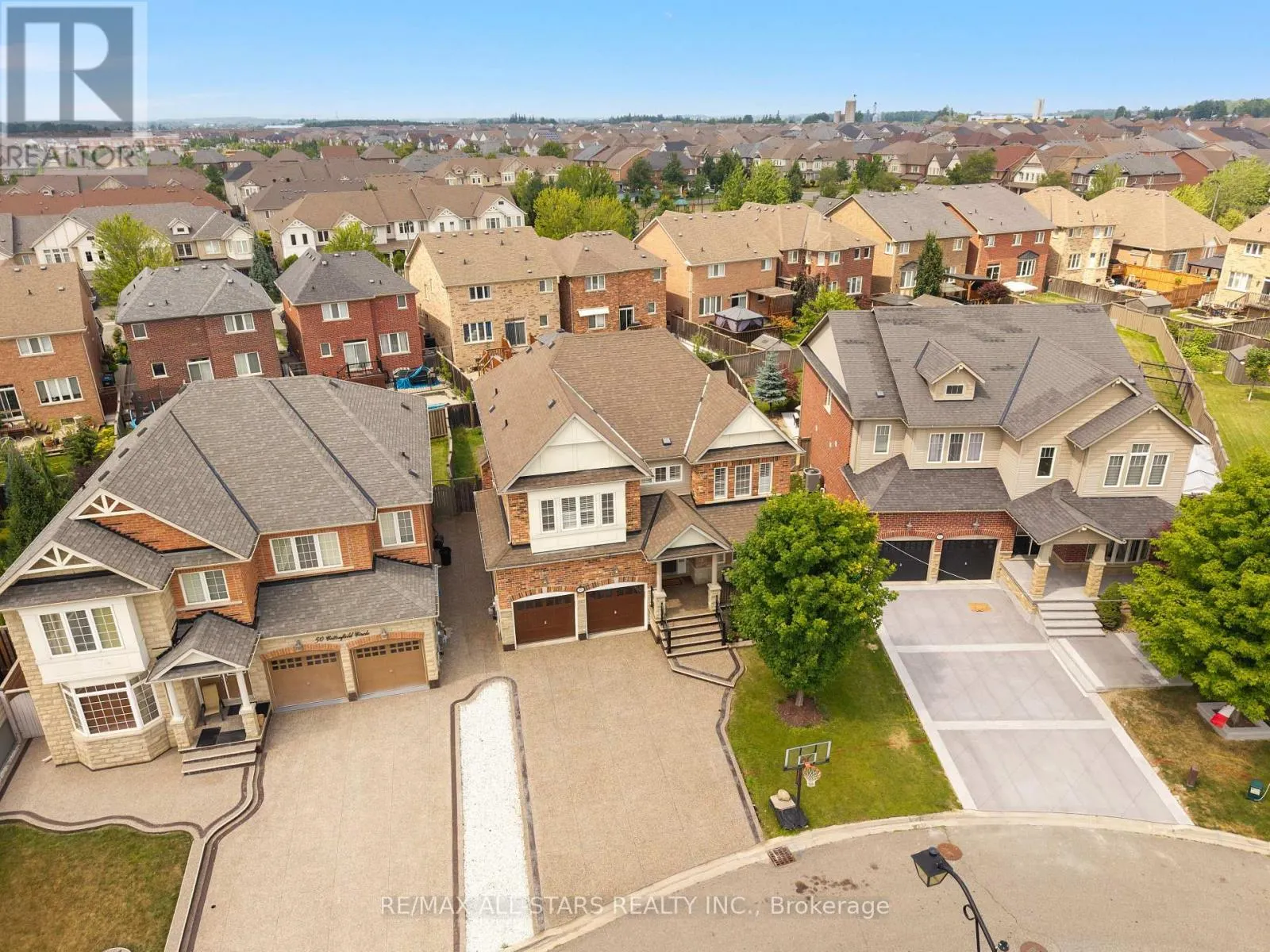 48 COTTONFIELD CIRCLE