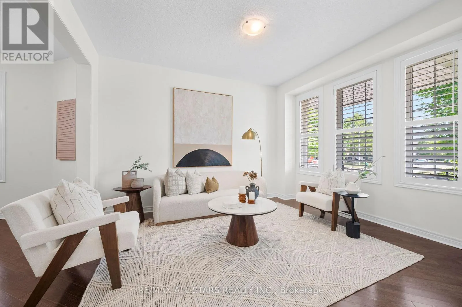 48 COTTONFIELD CIRCLE