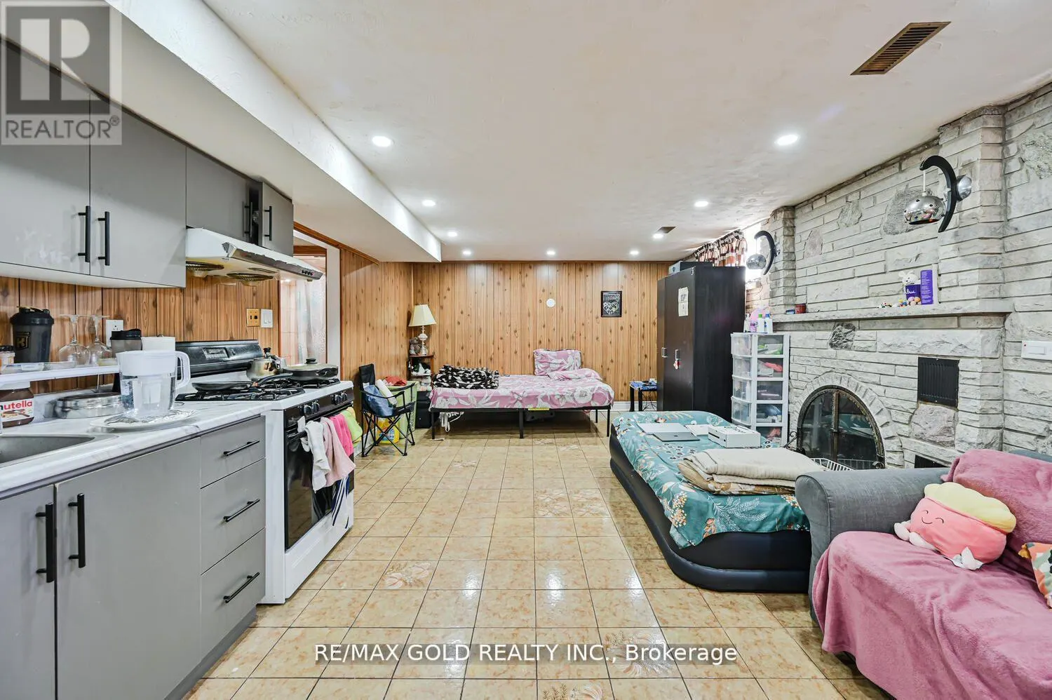 7558 ROCKHILL ROAD