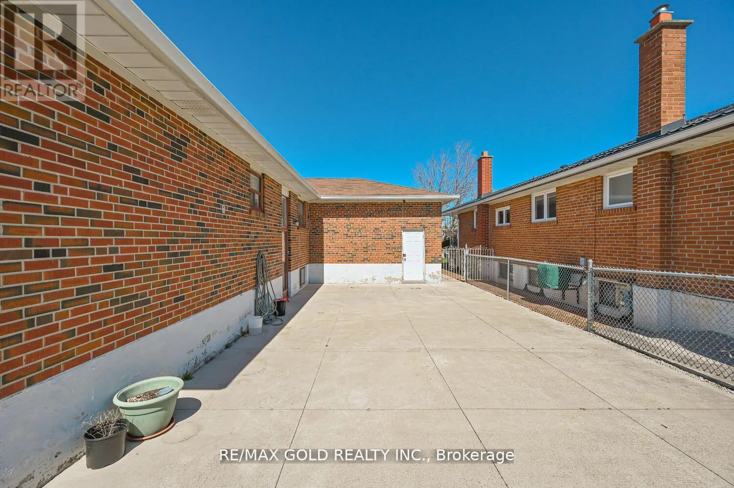 7558 ROCKHILL ROAD