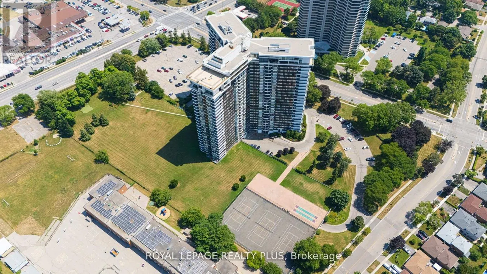 708 - 1333 BLOOR STREET