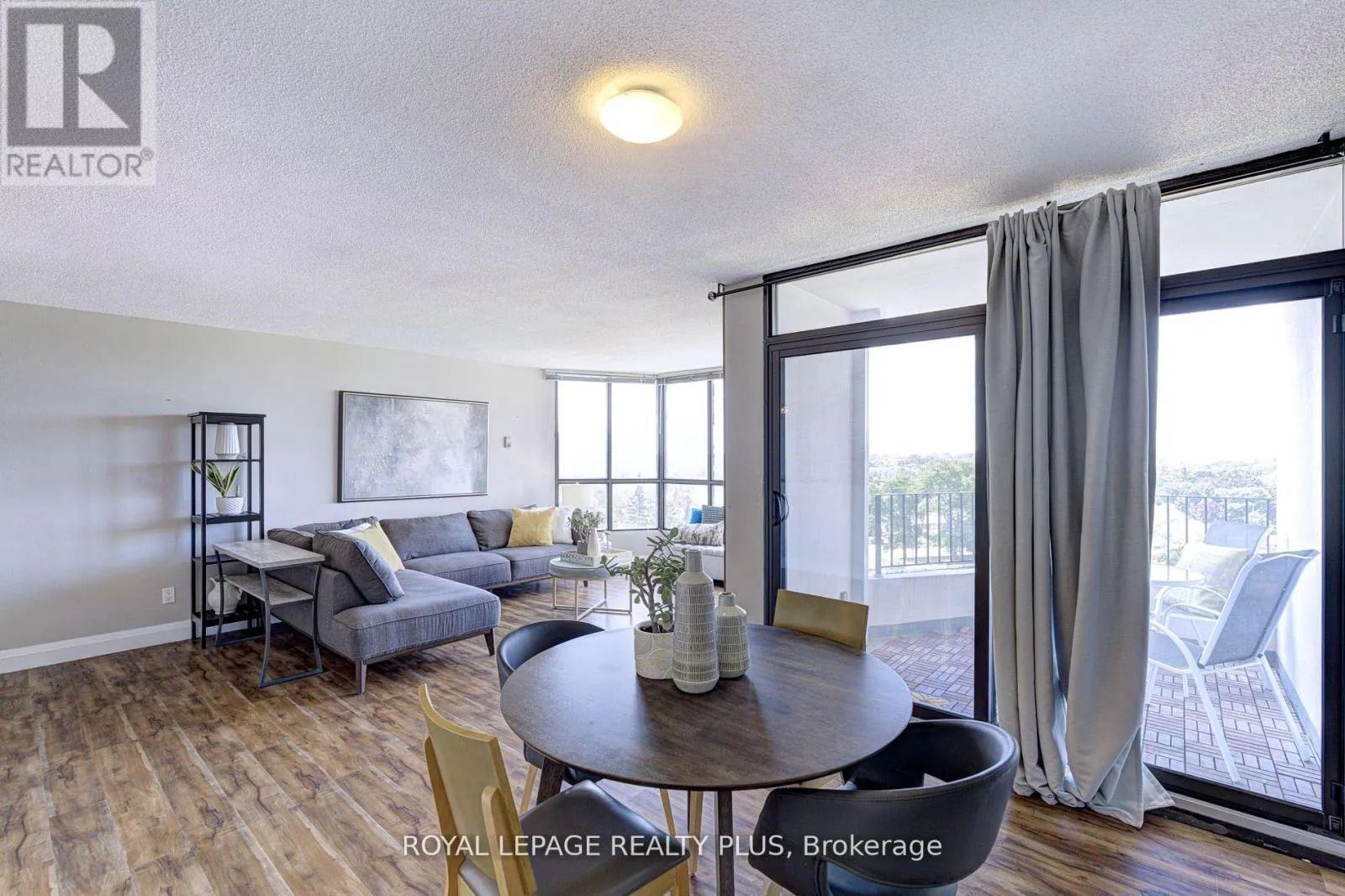 708 - 1333 BLOOR STREET