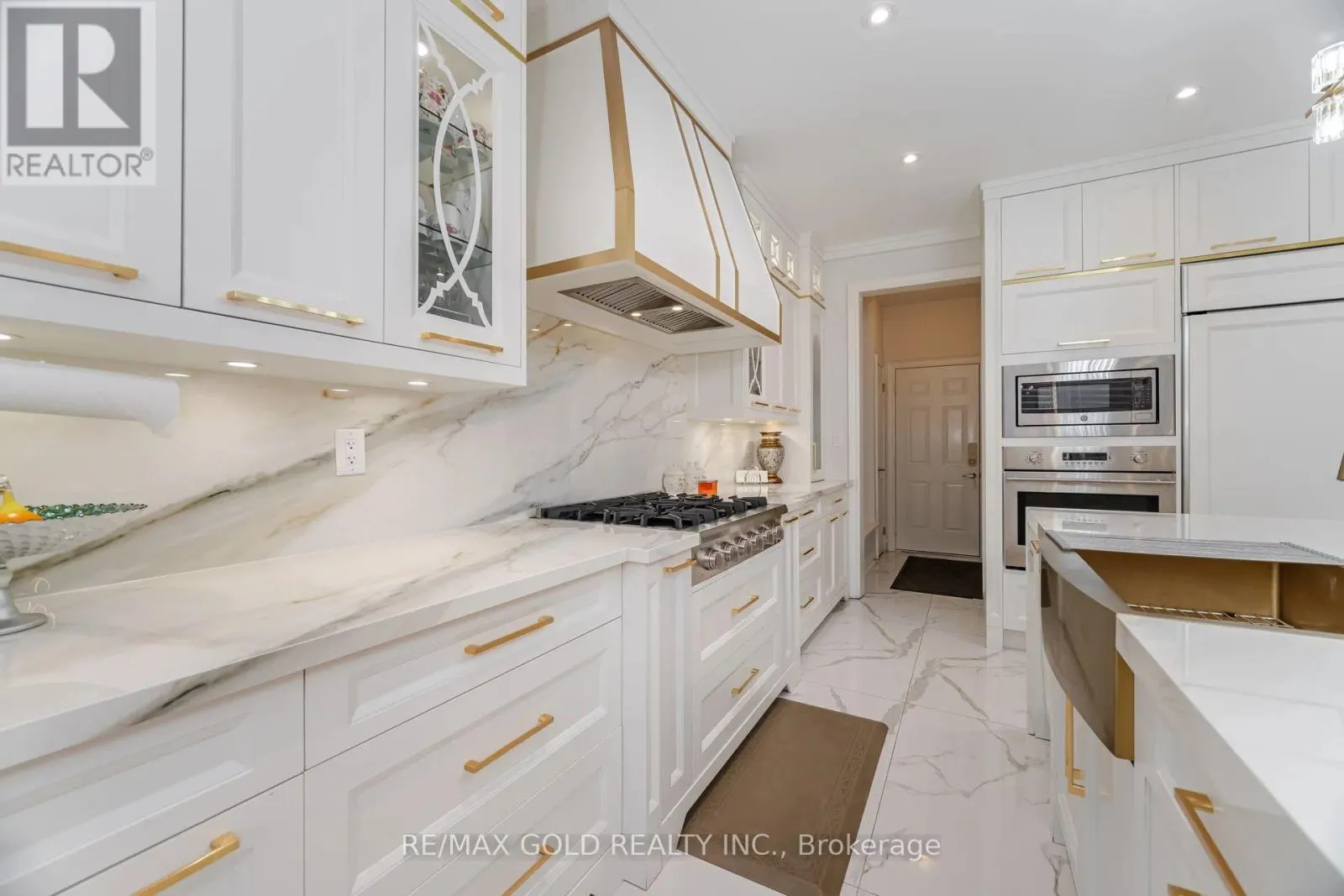 18 SEASCAPE CRESCENT