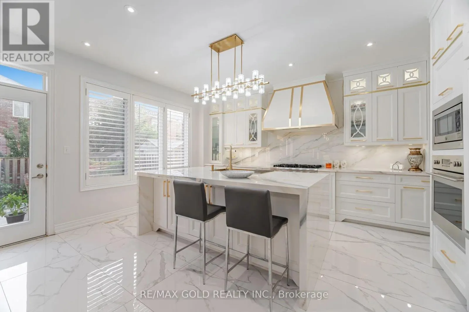 18 SEASCAPE CRESCENT