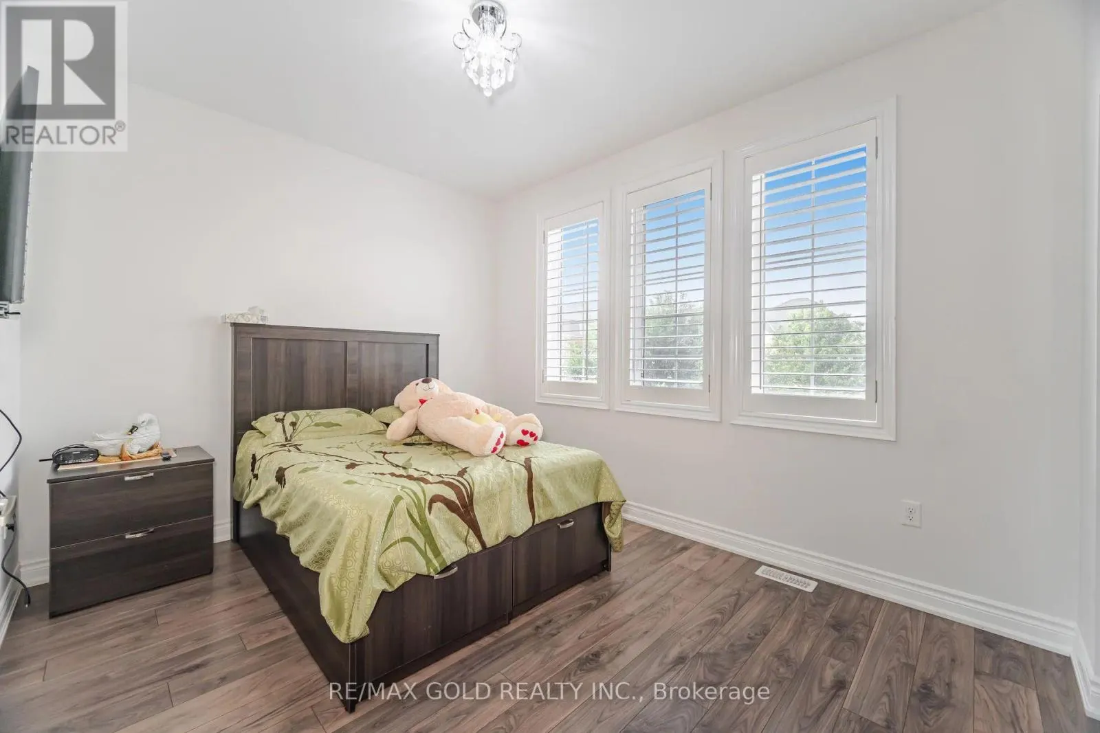 18 SEASCAPE CRESCENT