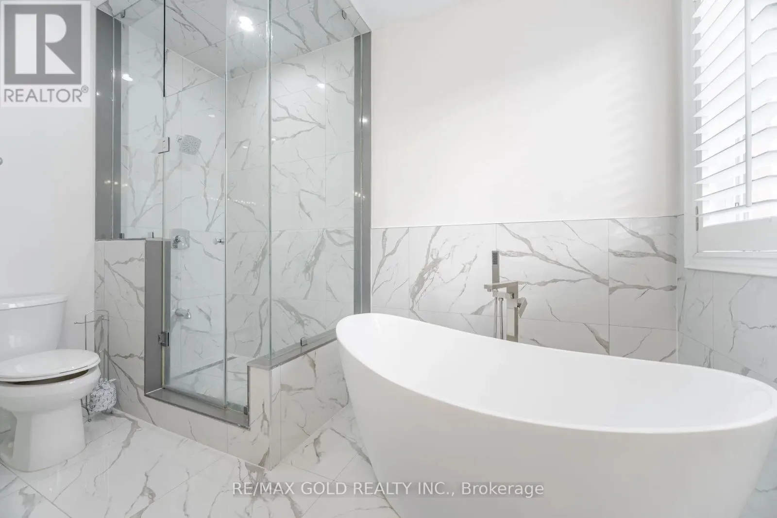 18 SEASCAPE CRESCENT