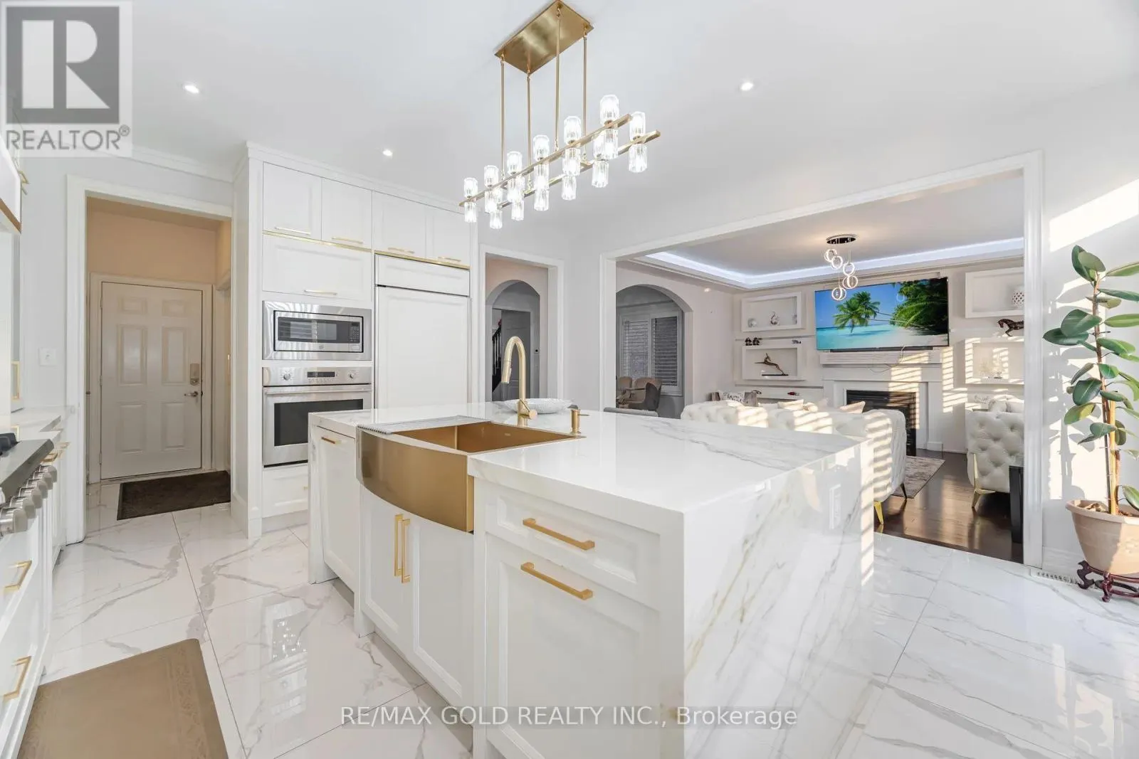 18 SEASCAPE CRESCENT