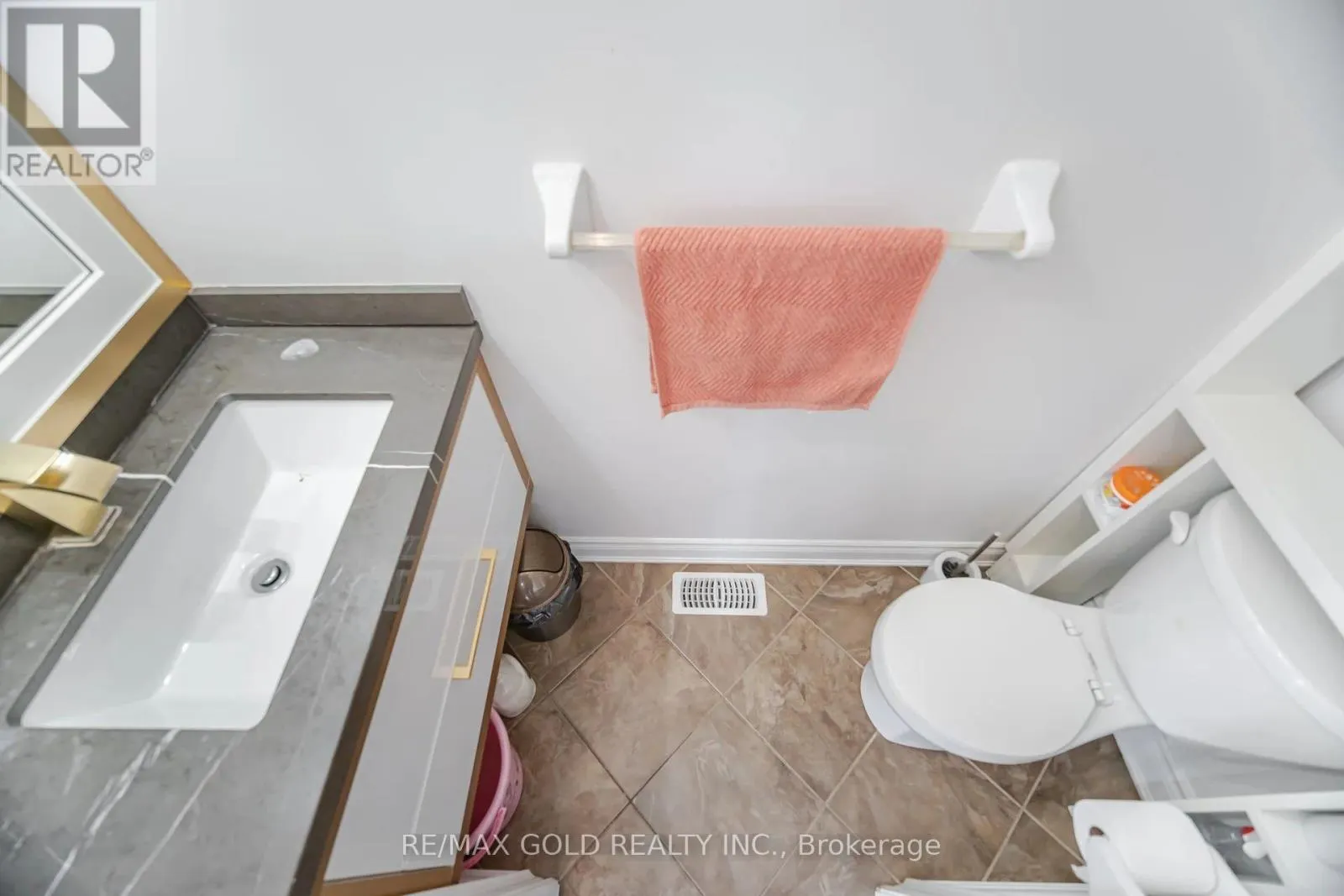 18 SEASCAPE CRESCENT