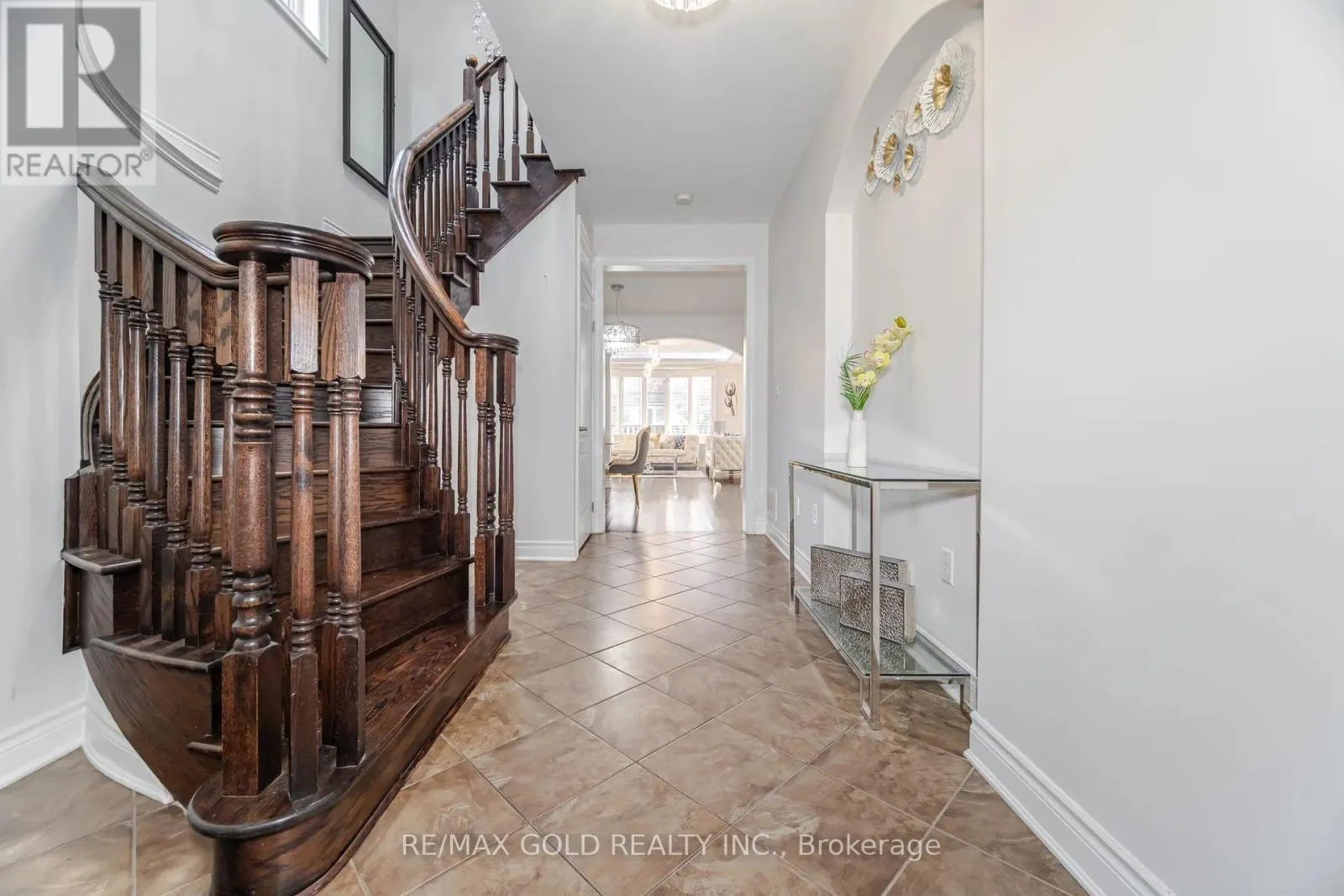 18 SEASCAPE CRESCENT