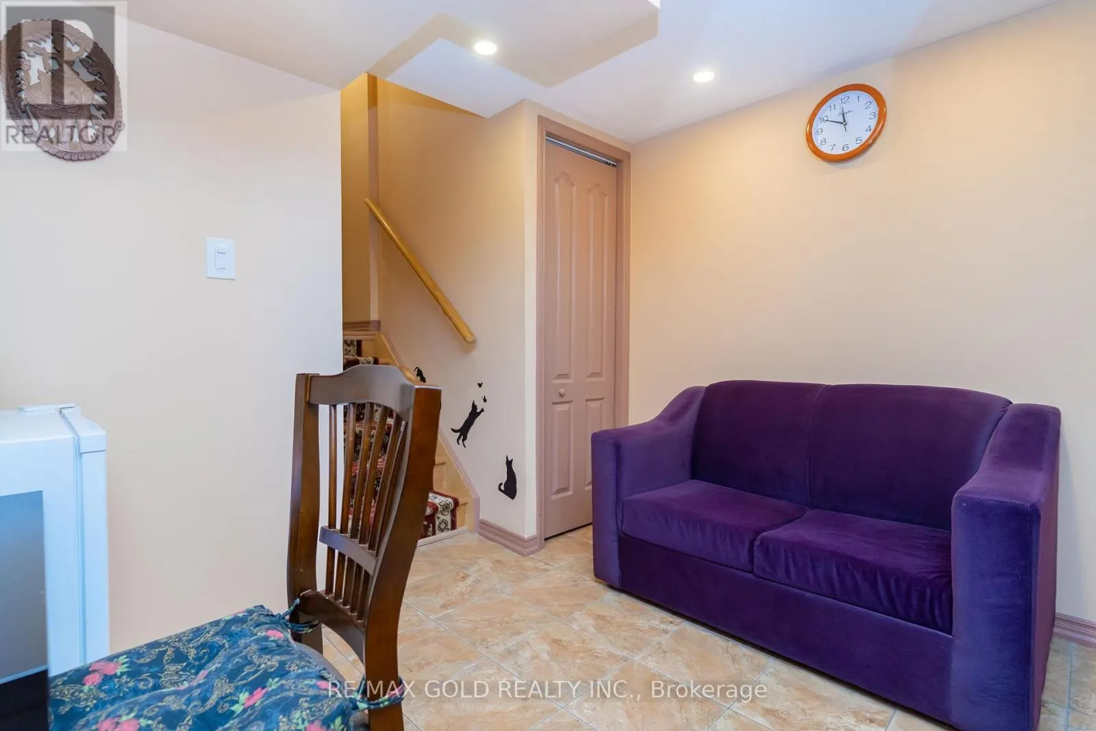 114 - 17 DARRAS COURT