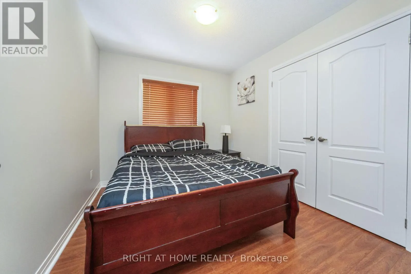 10 PORTER DRIVE