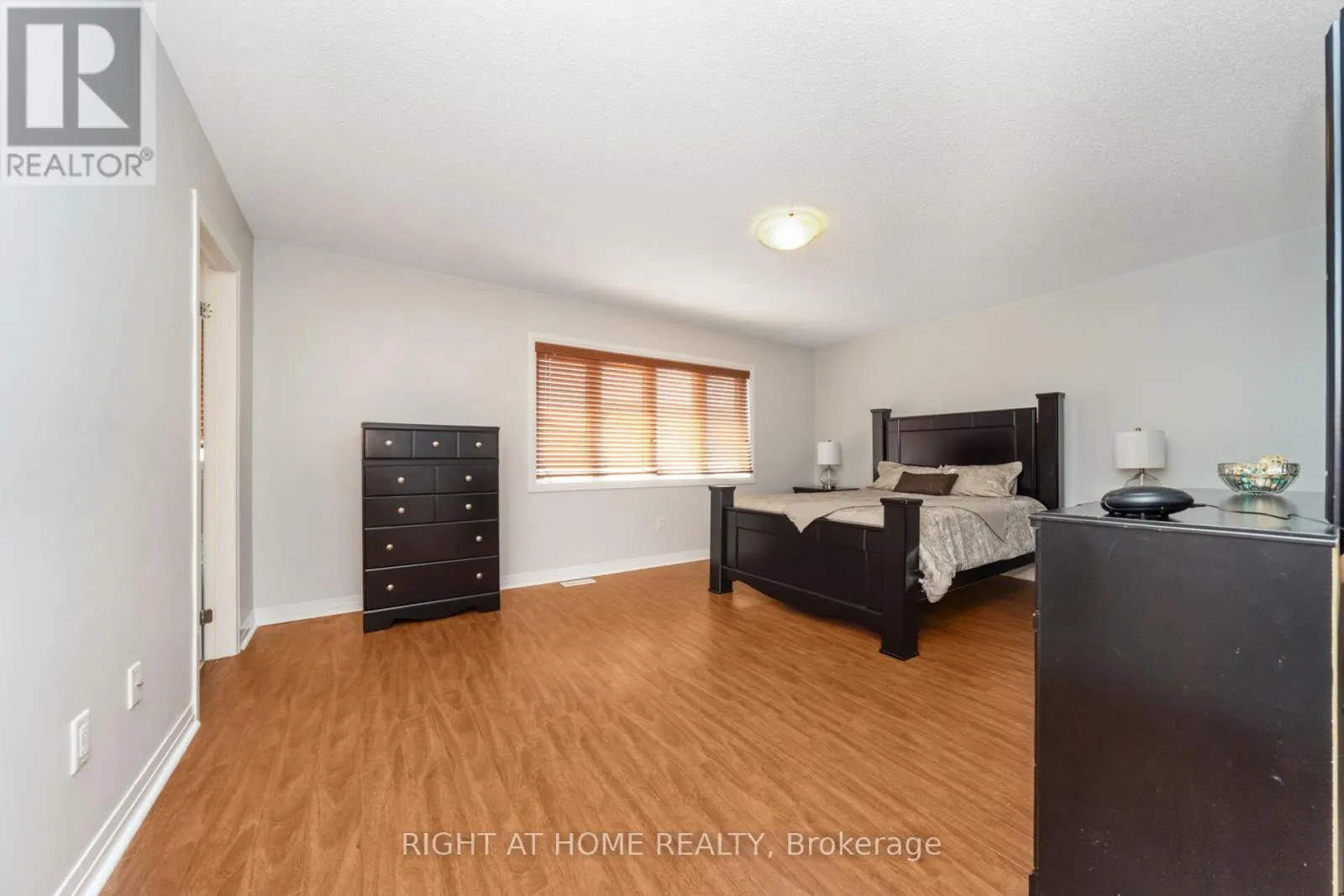 10 PORTER DRIVE