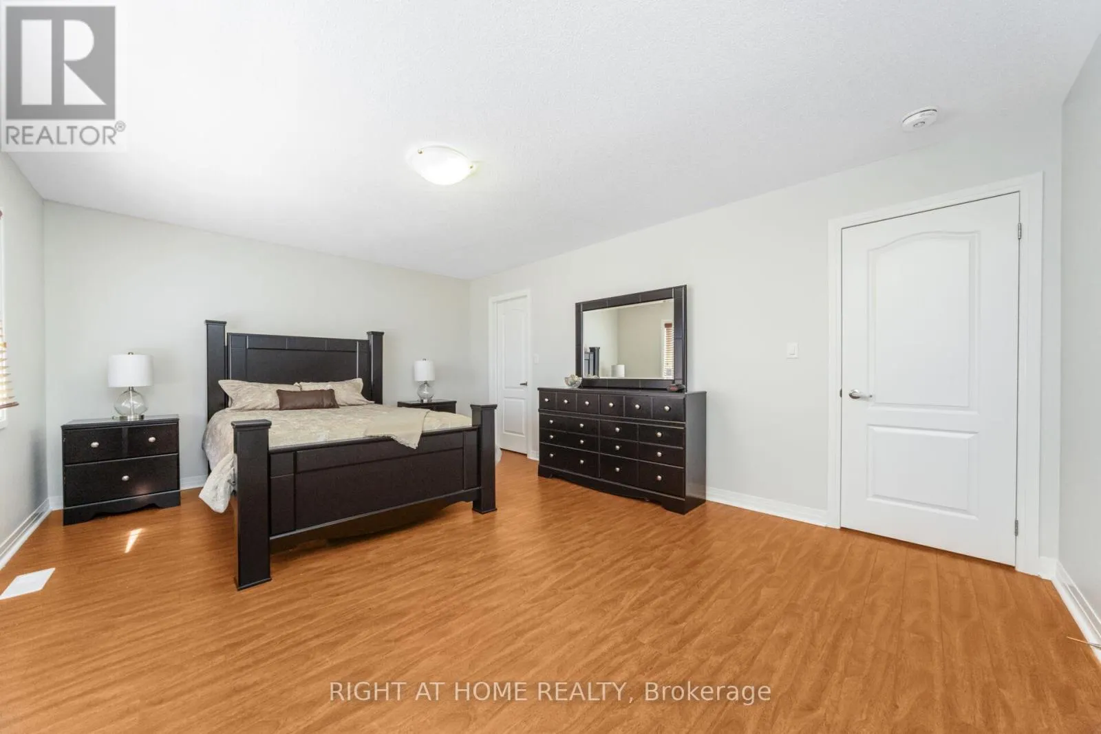 10 PORTER DRIVE