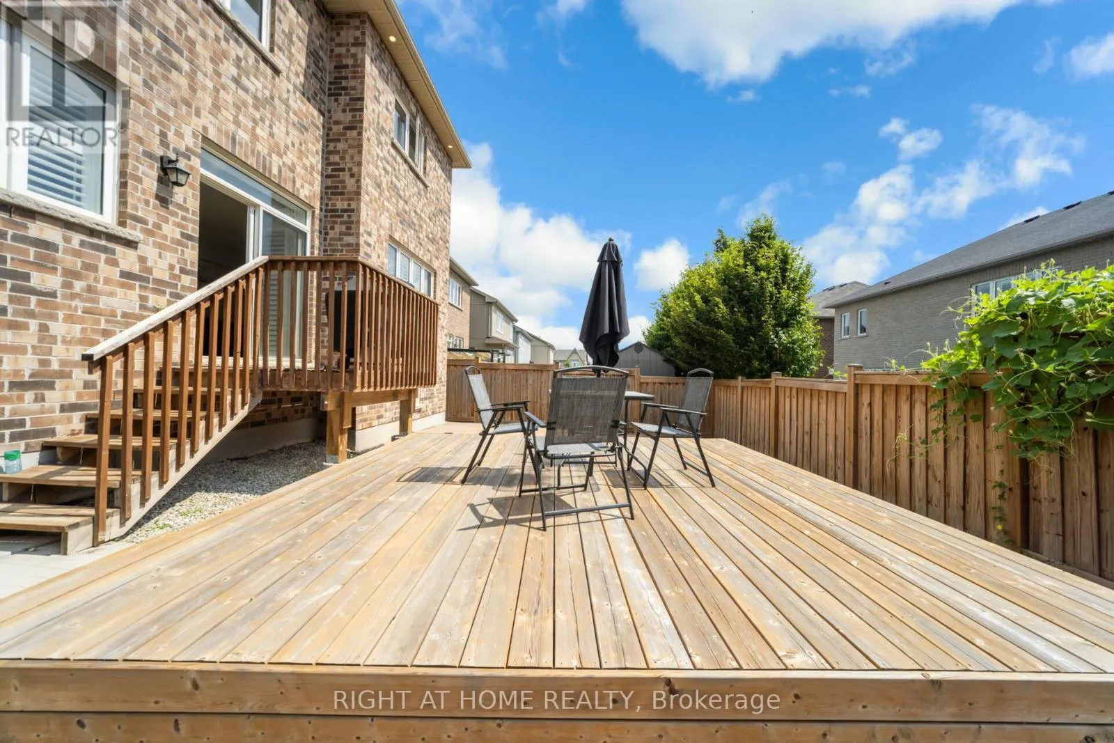10 PORTER DRIVE