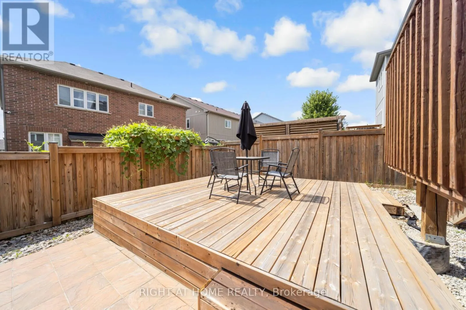 10 PORTER DRIVE