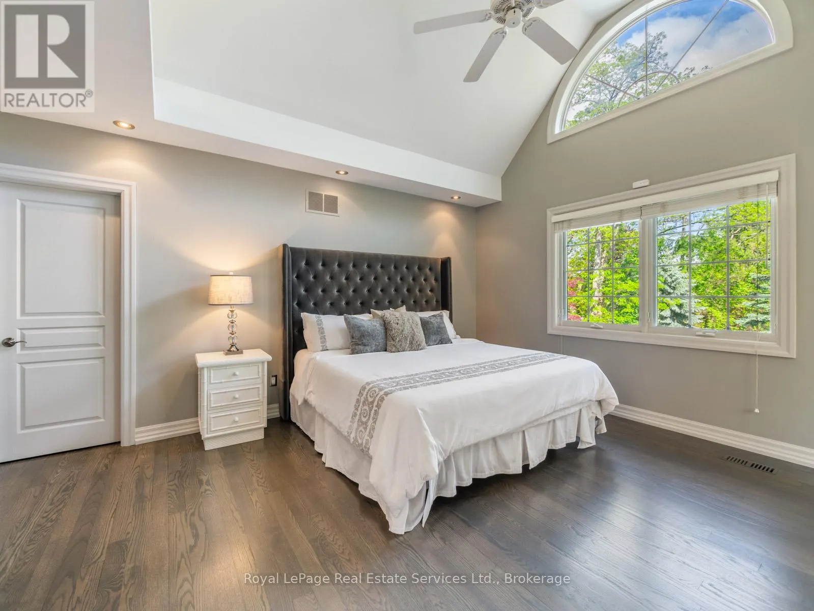 235 LAKEWOOD DRIVE