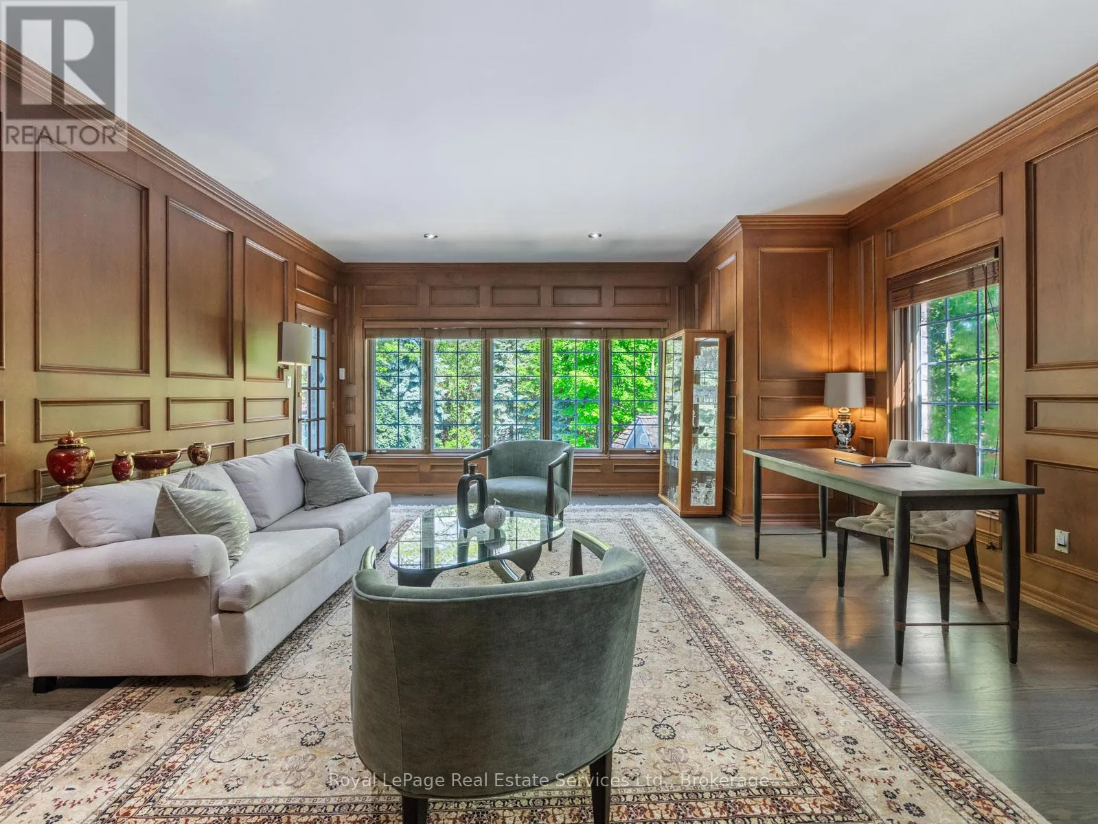 235 LAKEWOOD DRIVE