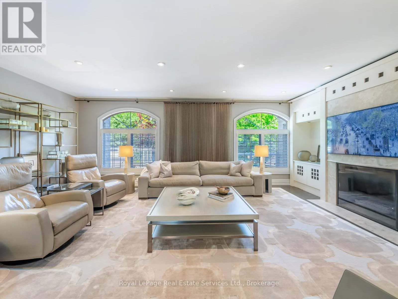 235 LAKEWOOD DRIVE