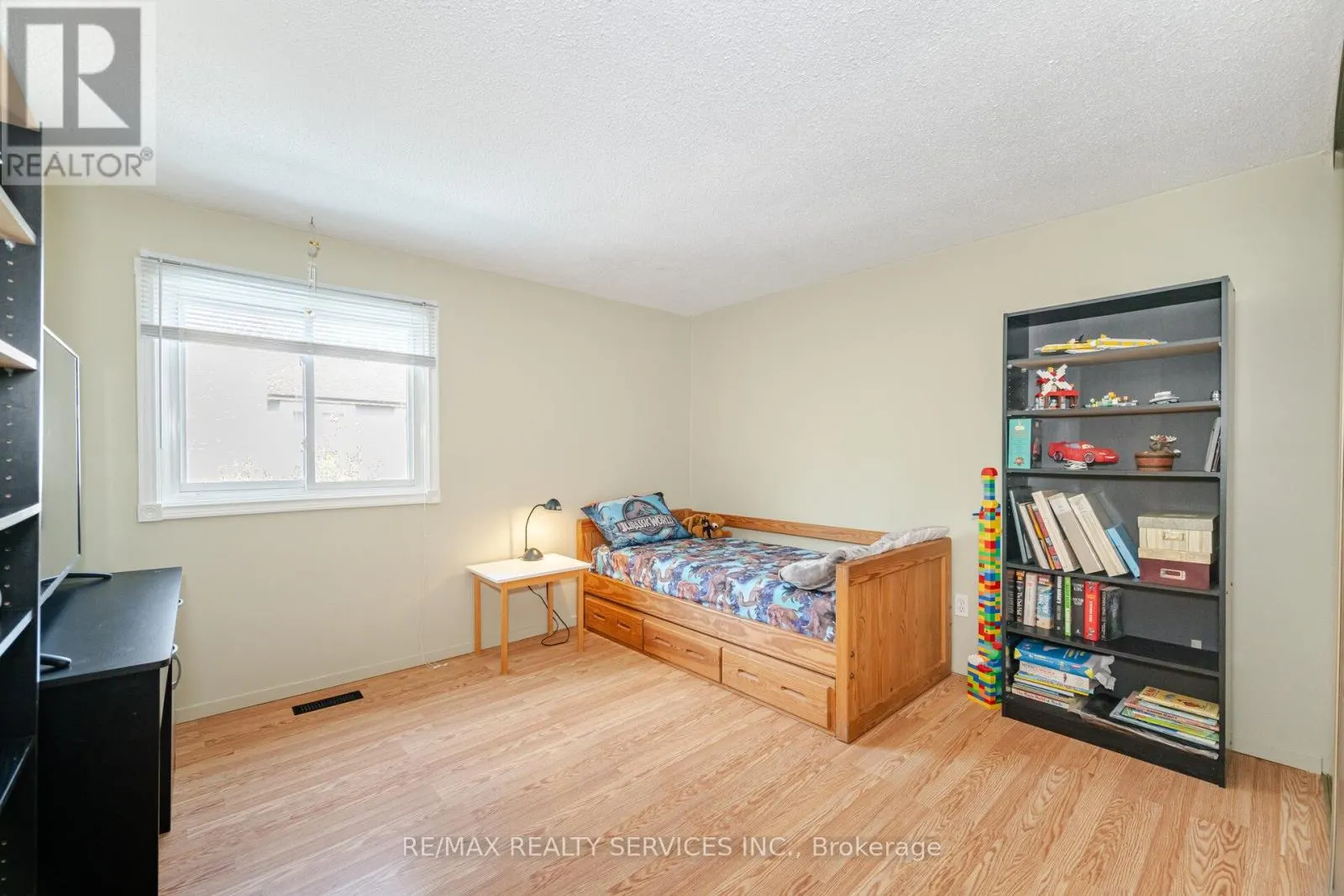 12 SPARKLETT CRESCENT