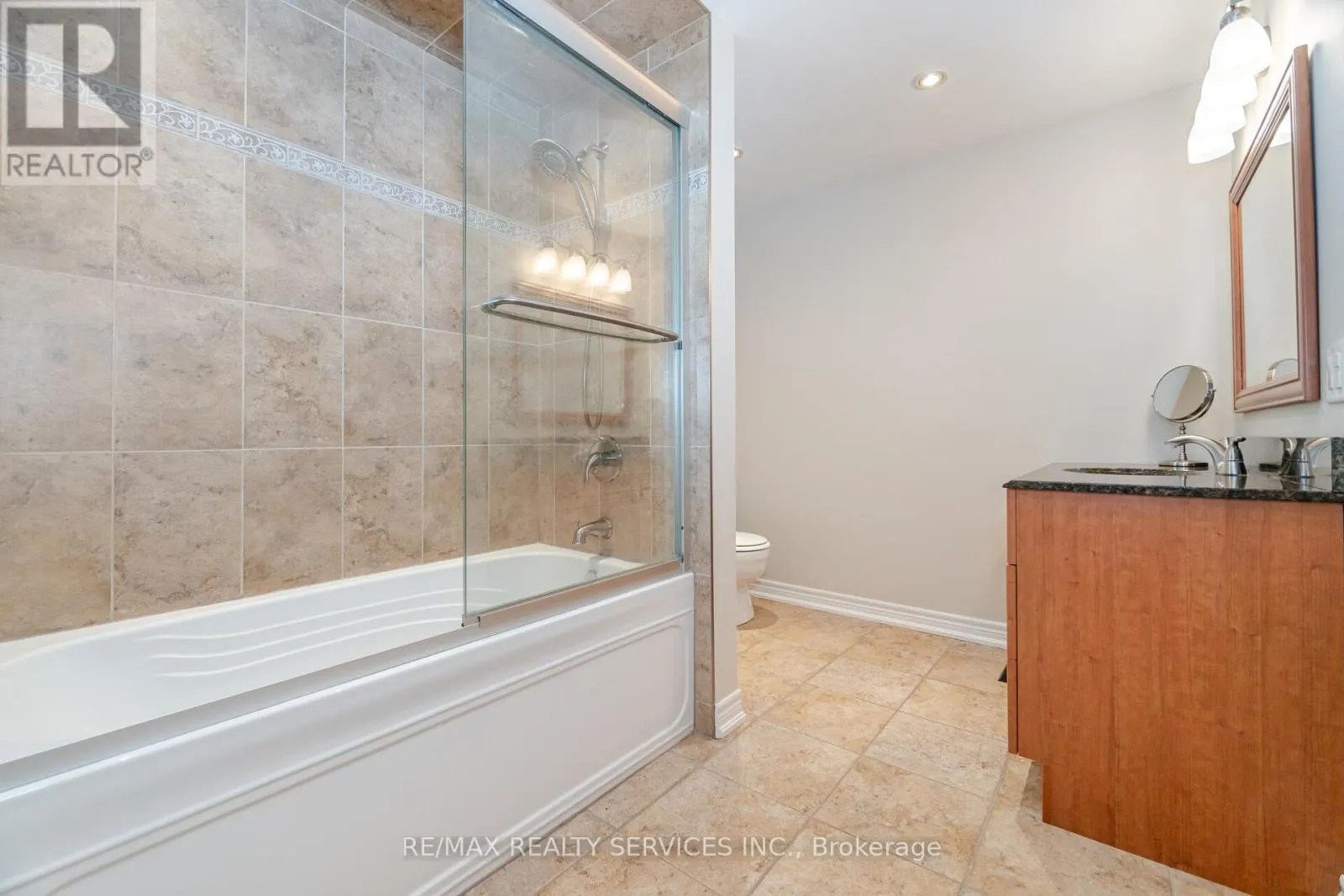 12 SPARKLETT CRESCENT